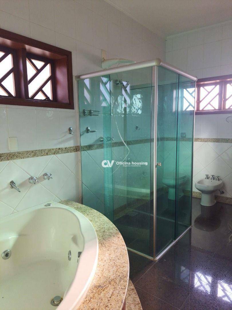 Sobrado à venda com 3 quartos, 370m² - Foto 32