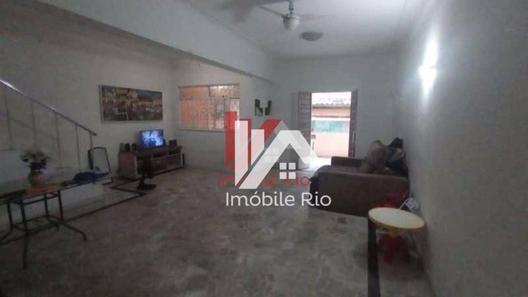 Casa à venda com 3 quartos, 145m² - Foto 4