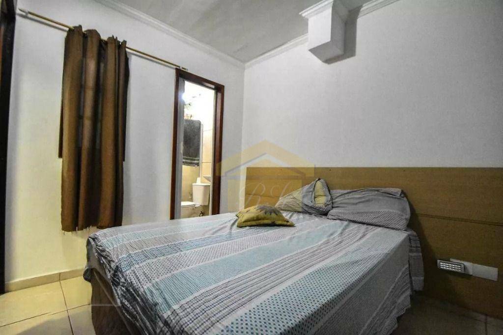 Sobrado à venda com 3 quartos, 200m² - Foto 24