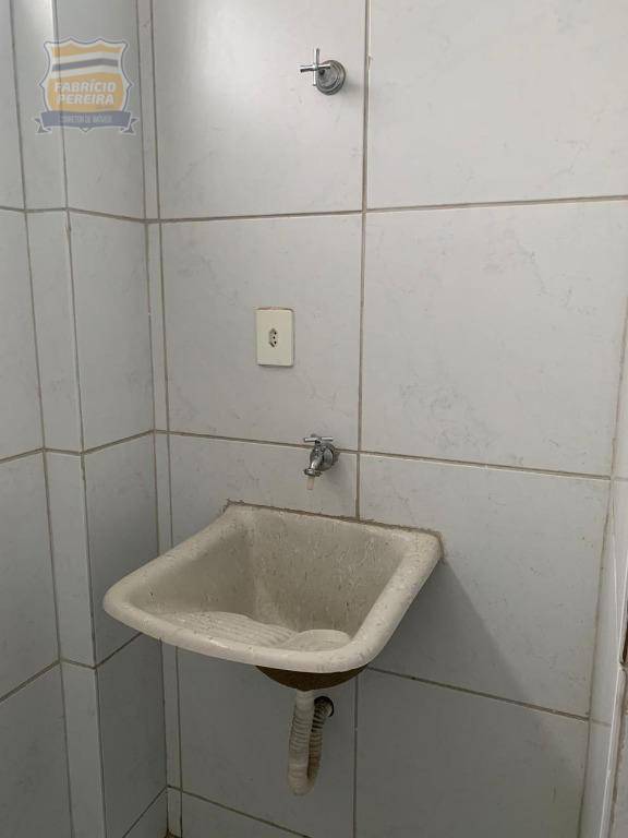 Apartamento à venda com 2 quartos, 76m² - Foto 12