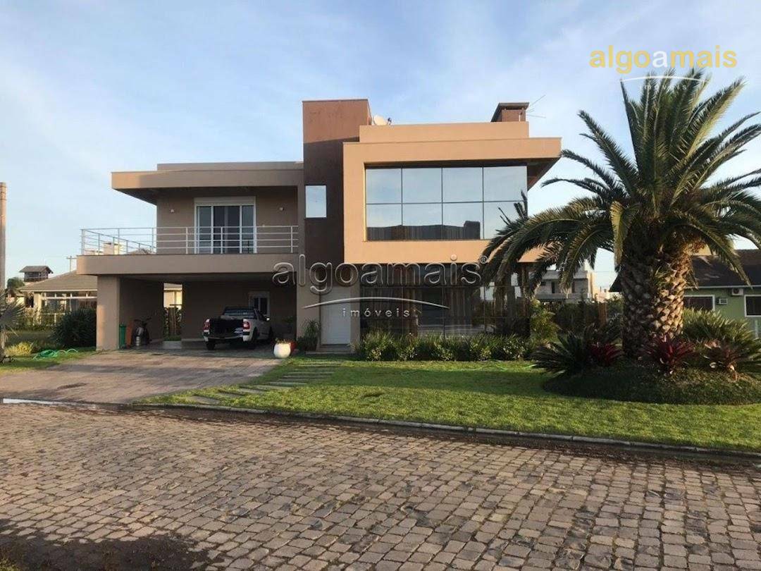 Casa de Condomínio à venda com 4 quartos, 350m² - Foto 2