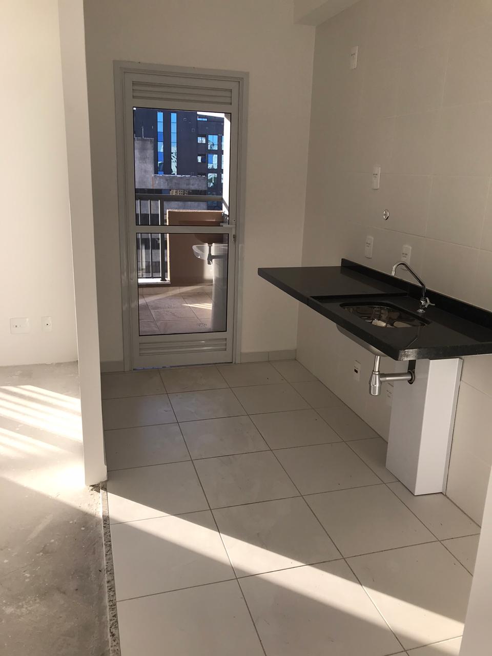 Apartamento à venda com 1 quarto, 65m² - Foto 2