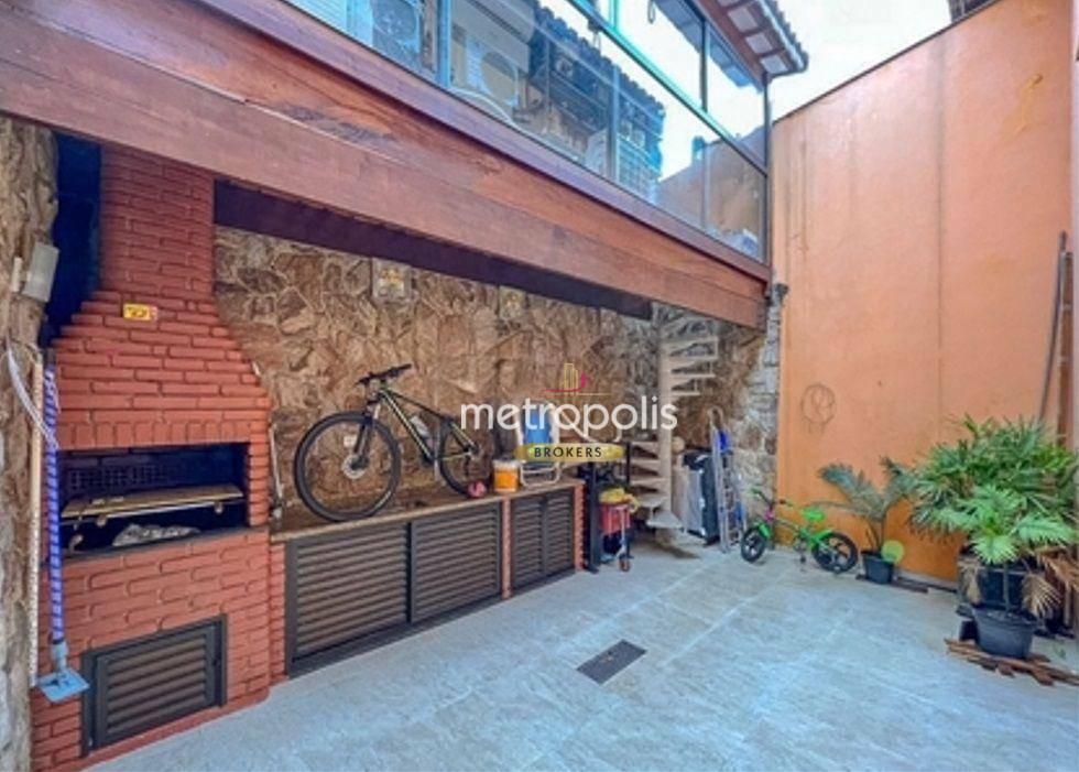 Casa à venda com 4 quartos, 240m² - Foto 7