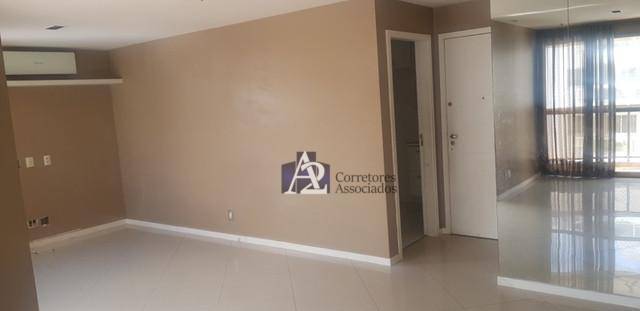 Apartamento à venda com 3 quartos, 120m² - Foto 15