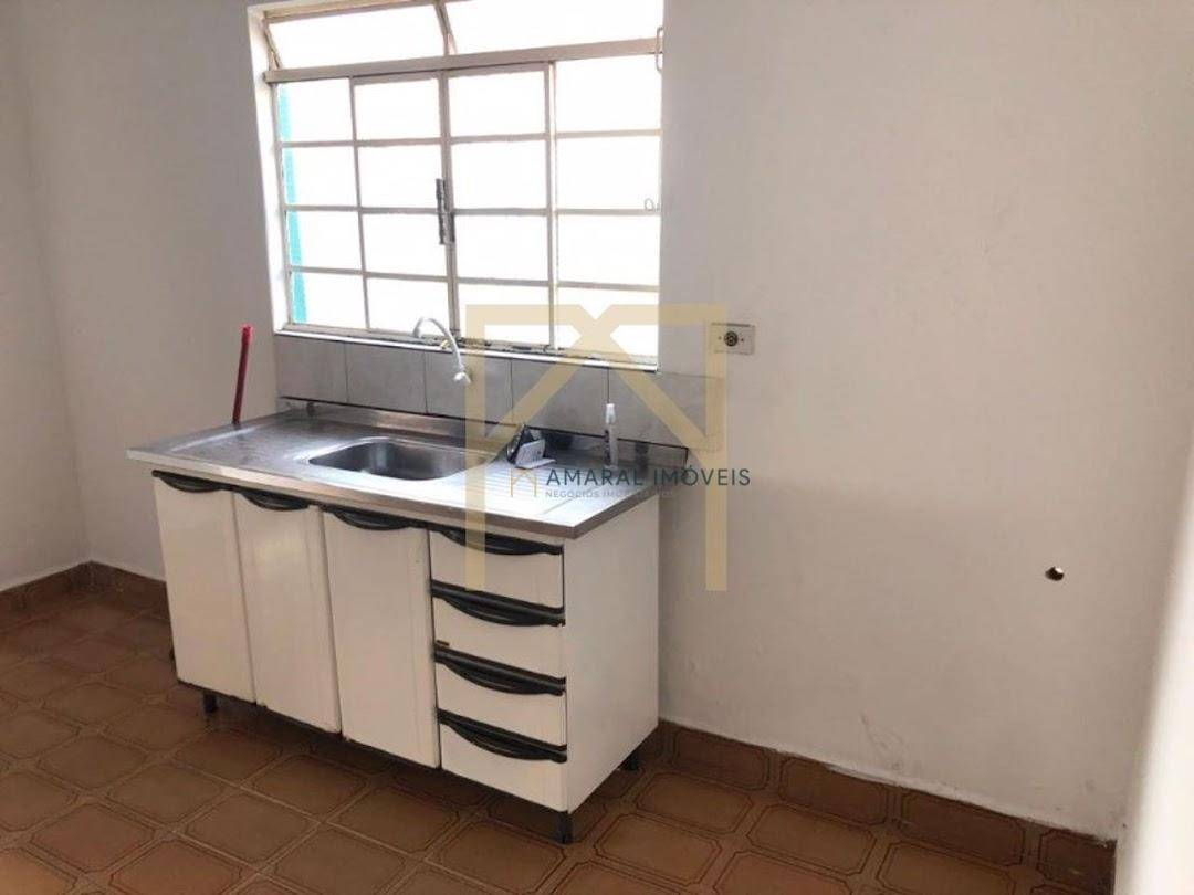 Casa à venda com 3 quartos, 150m² - Foto 9