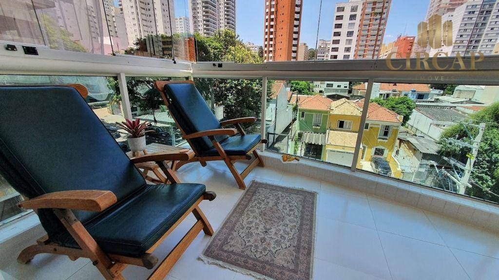 Apartamento à venda com 4 quartos, 189m² - Foto 1