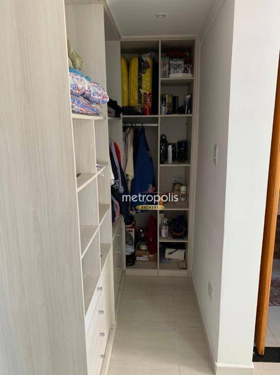 Sobrado à venda com 2 quartos, 220m² - Foto 31