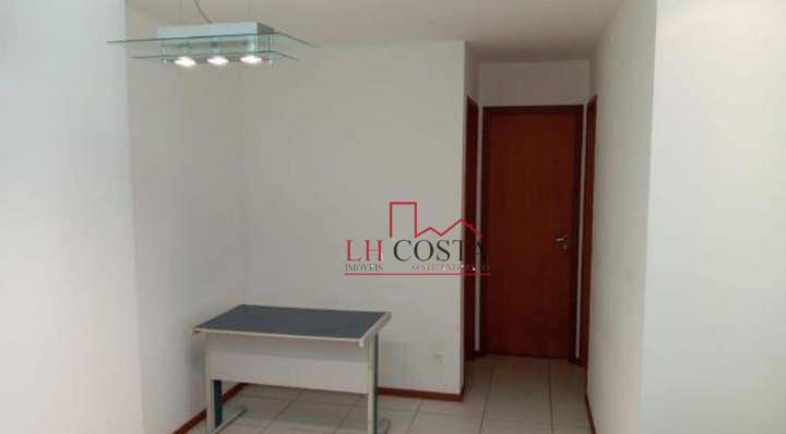 Apartamento à venda com 2 quartos, 85m² - Foto 7