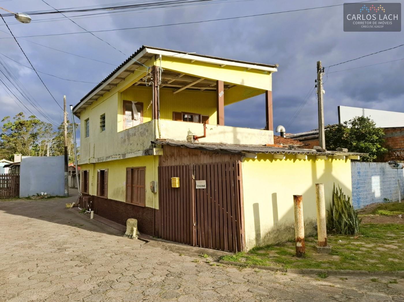 Casa à venda com 4 quartos, 56m² - Foto 1