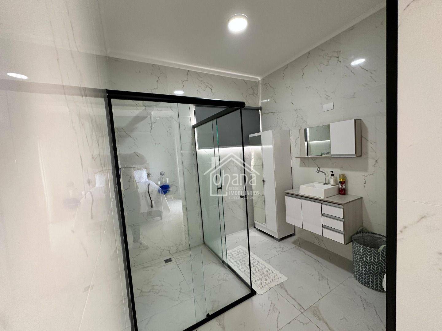 Casa à venda com 4 quartos, 246m² - Foto 36