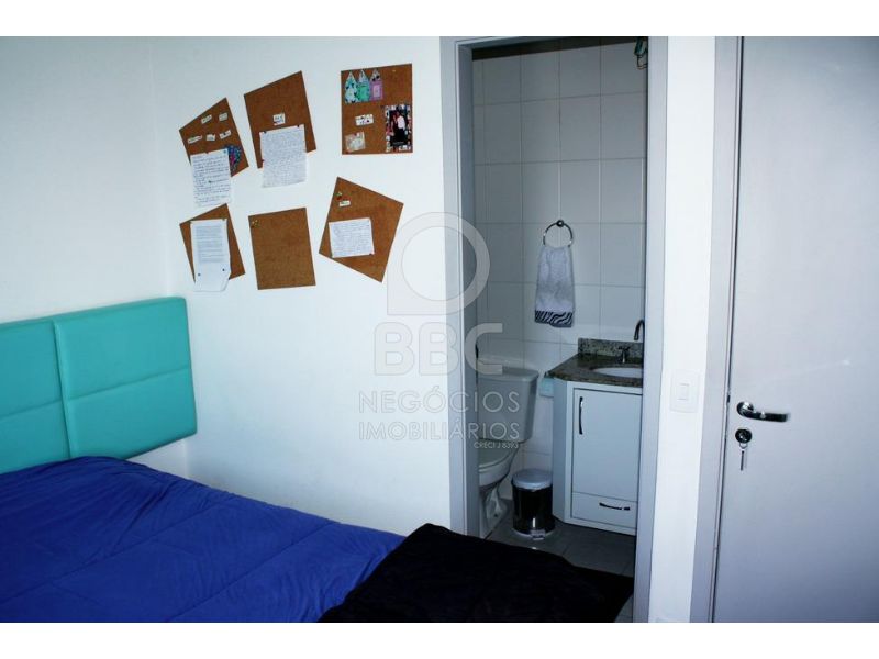 Apartamento à venda com 3 quartos, 77m² - Foto 9