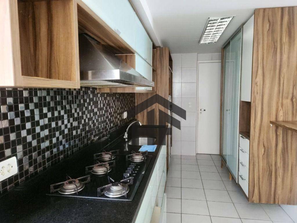 Apartamento à venda com 3 quartos, 110m² - Foto 19