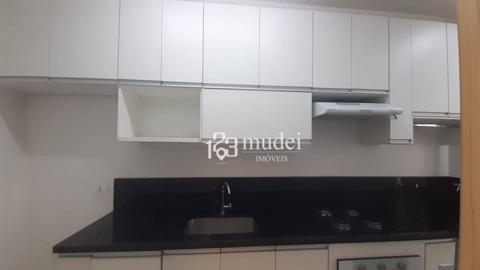 Apartamento à venda com 2 quartos, 64m² - Foto 15