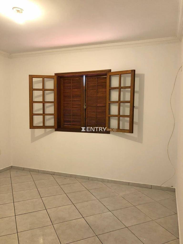 Casa à venda com 3 quartos, 170m² - Foto 9