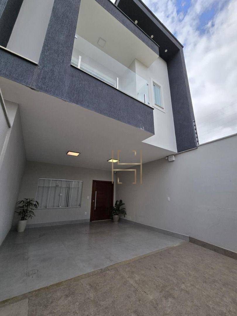 Casa, 3 quartos, 135 m² - Foto 1