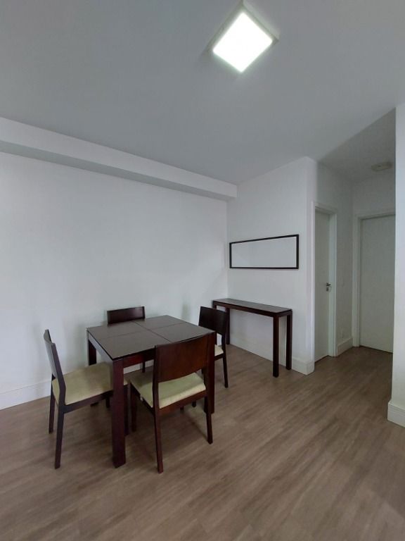 Apartamento à venda com 2 quartos, 76m² - Foto 6