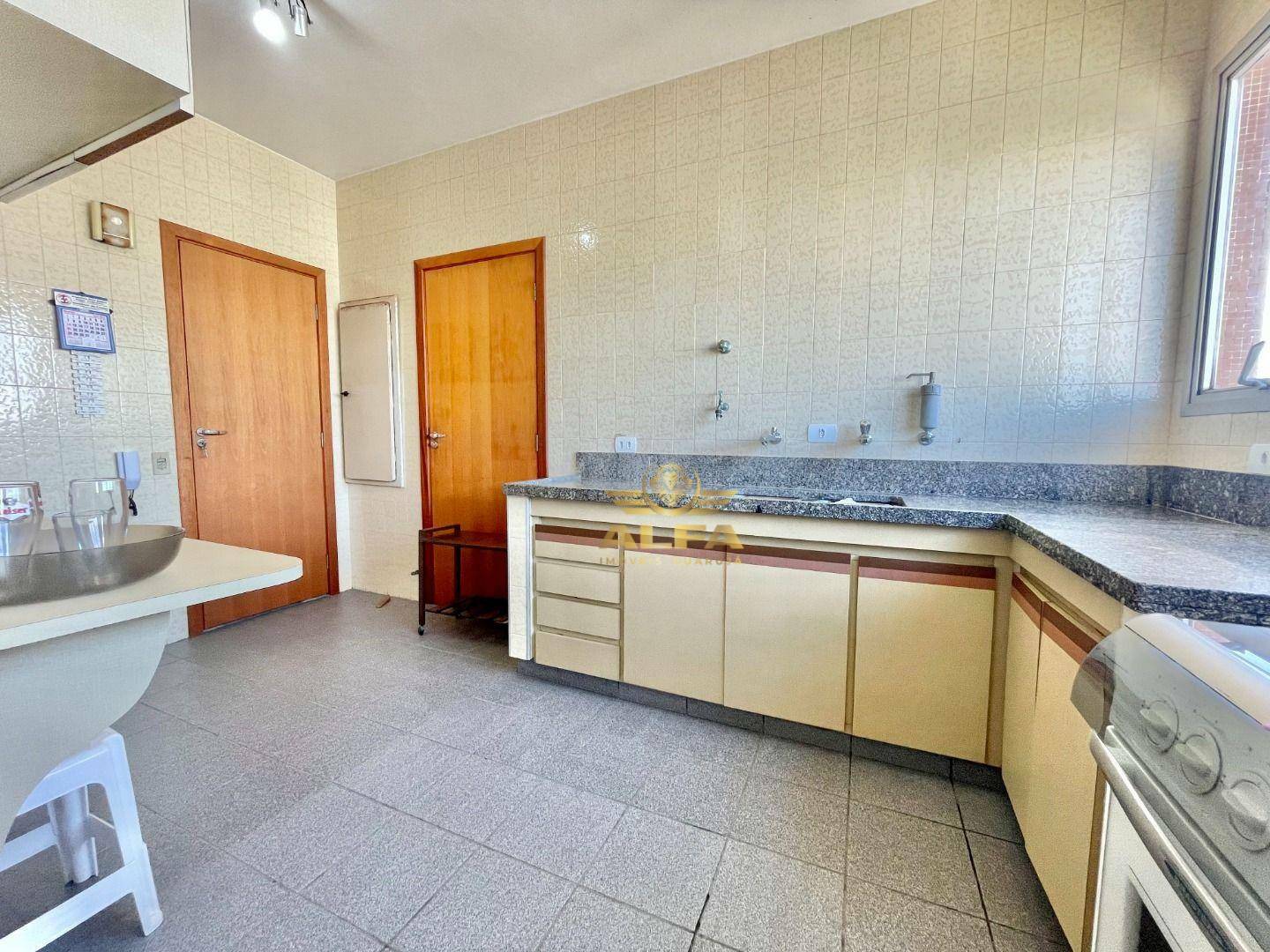 Cobertura à venda com 4 quartos, 300m² - Foto 23