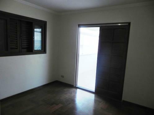 Sobrado à venda com 3 quartos, 160m² - Foto 4