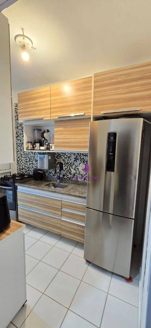 Apartamento à venda com 2 quartos, 54m² - Foto 9