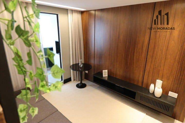 Apartamento à venda com 2 quartos, 64m² - Foto 8