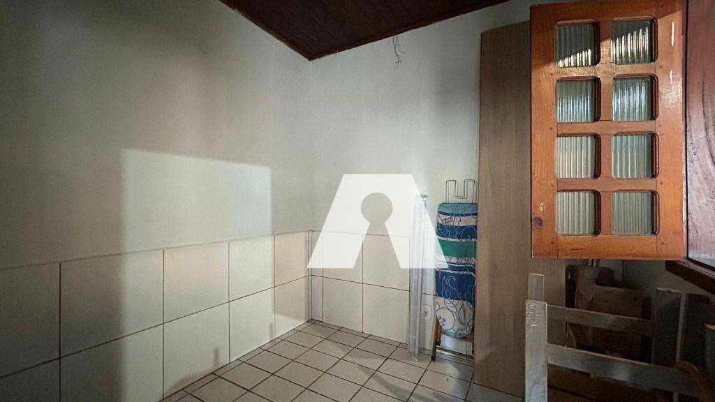 Casa de Condomínio para alugar com 3 quartos, 150m² - Foto 14