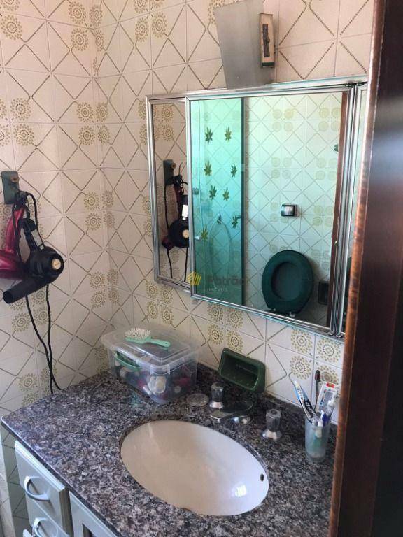 Sobrado à venda com 3 quartos, 230m² - Foto 12