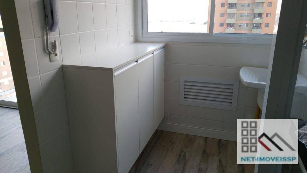 Apartamento à venda com 2 quartos, 66m² - Foto 3