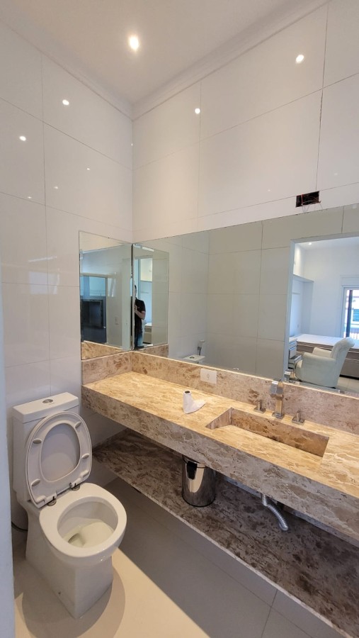 Casa à venda com 4 quartos, 300m² - Foto 42