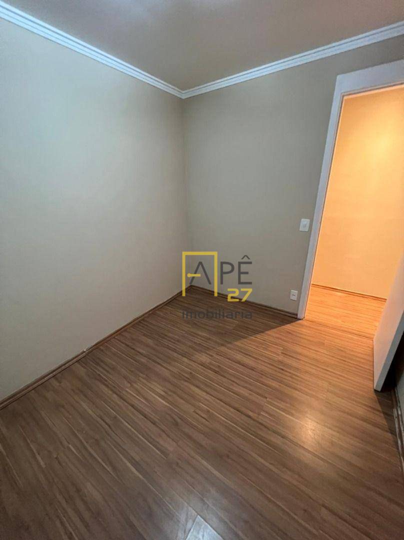 Apartamento à venda com 2 quartos, 47m² - Foto 12