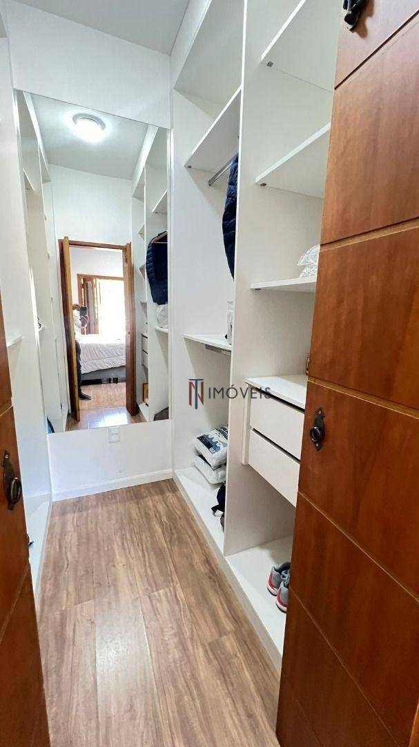 Casa à venda e aluguel com 3 quartos, 213m² - Foto 29