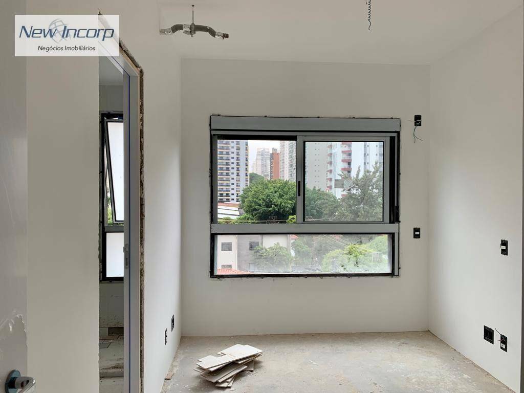 Apartamento à venda com 4 quartos, 250m² - Foto 5