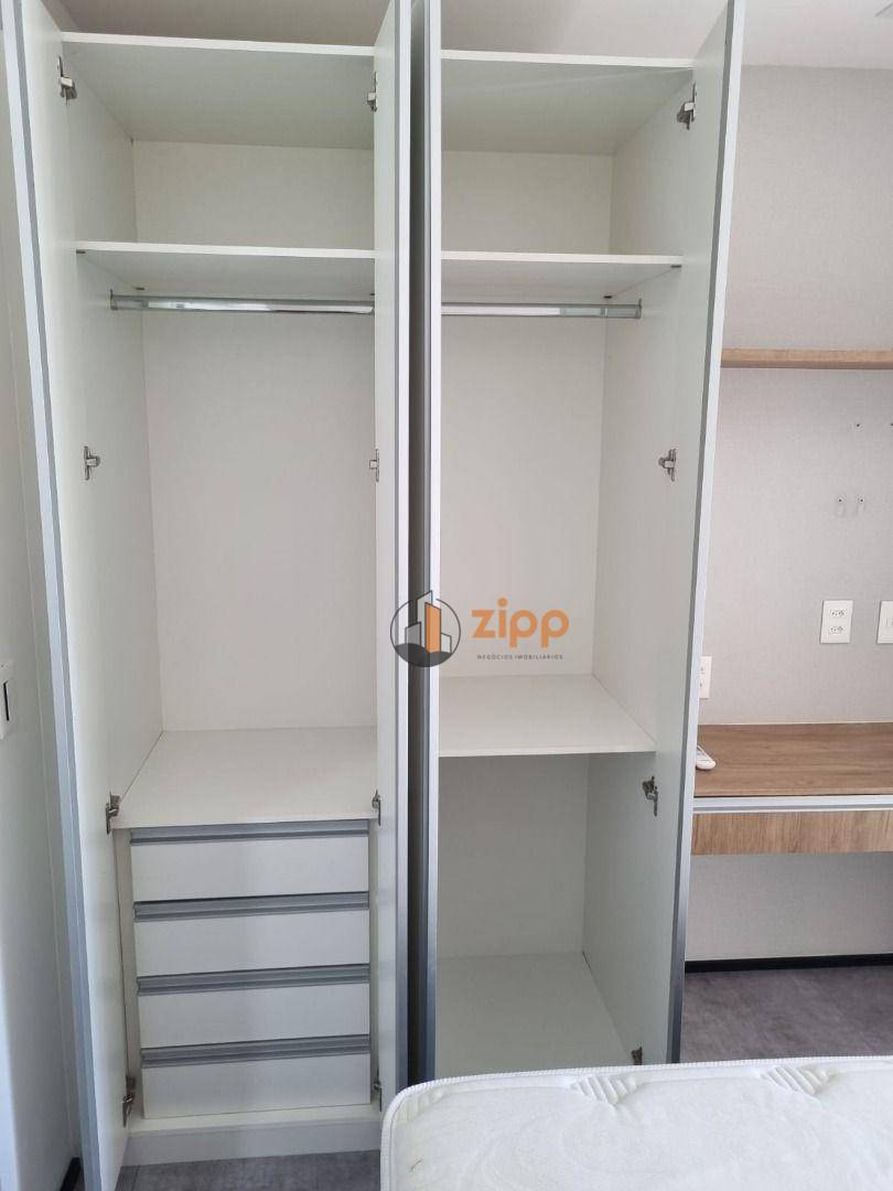 Apartamento para alugar com 2 quartos, 60m² - Foto 18