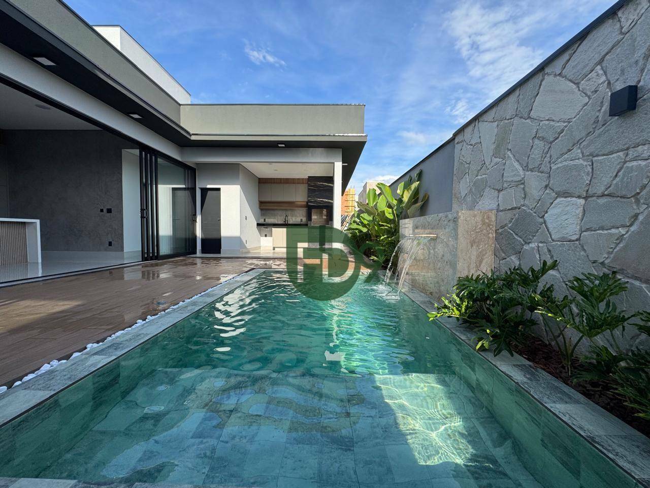 Casa de Condomínio à venda com 3 quartos, 191m² - Foto 1