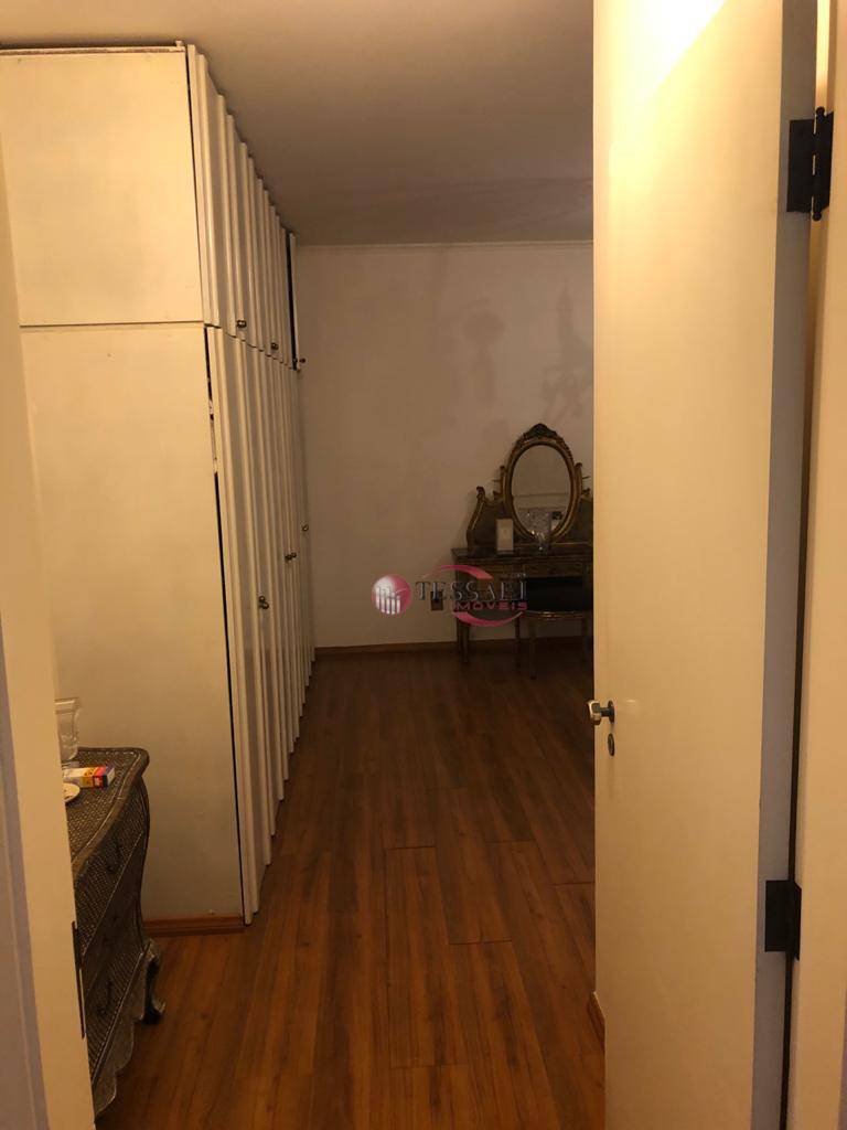 Apartamento à venda e aluguel com 3 quartos, 230m² - Foto 34