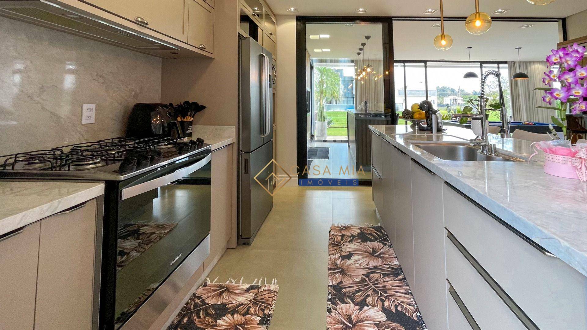 Casa de Condomínio à venda com 4 quartos, 370m² - Foto 25
