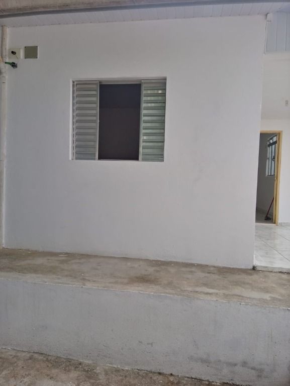 Casa à venda com 5 quartos, 240m² - Foto 19