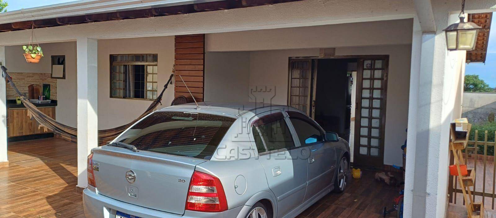Casa à venda com 3 quartos, 110m² - Foto 3