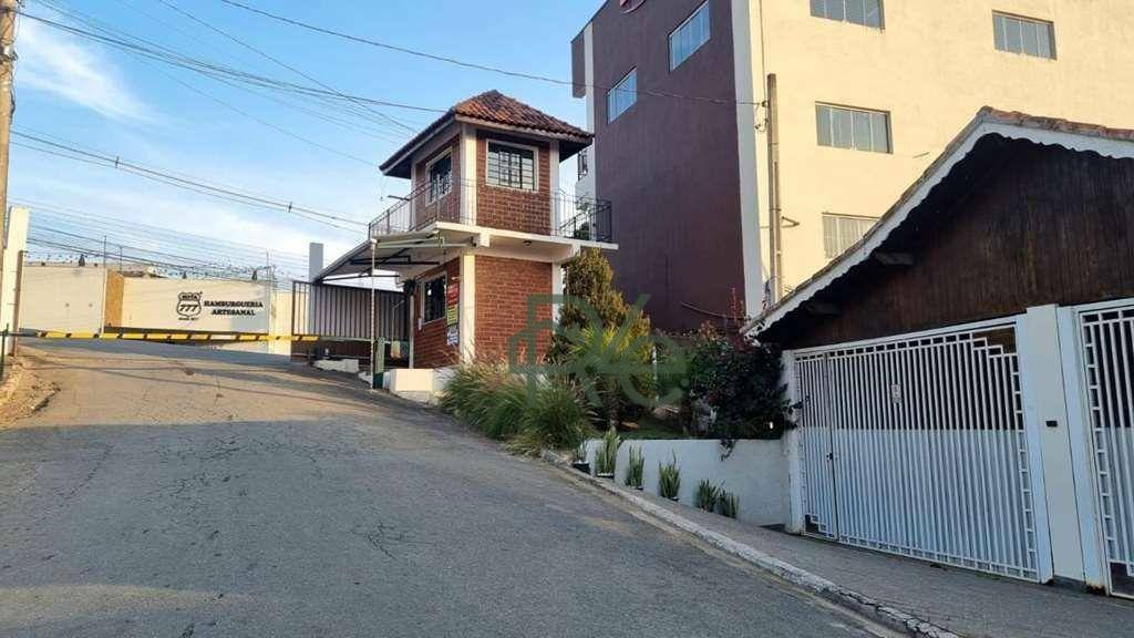 Casa de Condomínio à venda com 3 quartos, 183m² - Foto 3