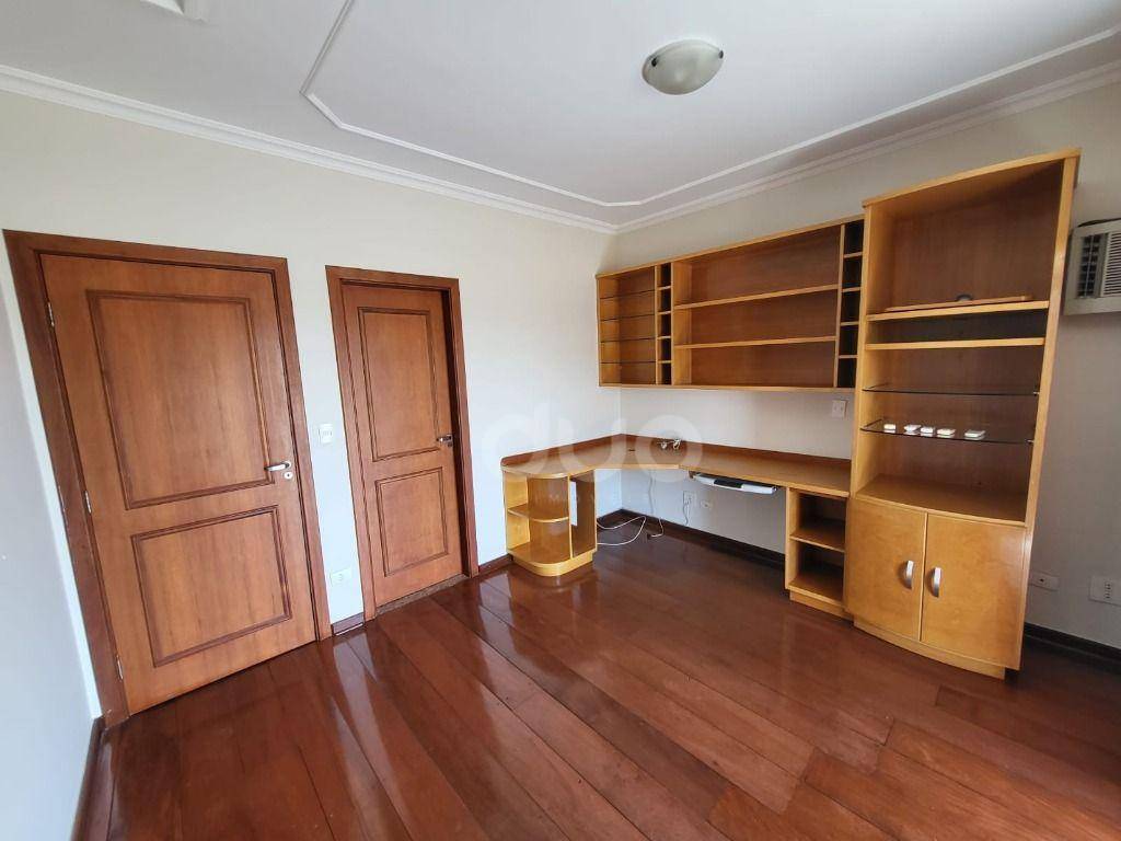 Casa de Condomínio para alugar com 4 quartos, 258m² - Foto 39