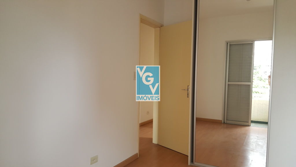 Apartamento para alugar com 3 quartos, 60m² - Foto 8