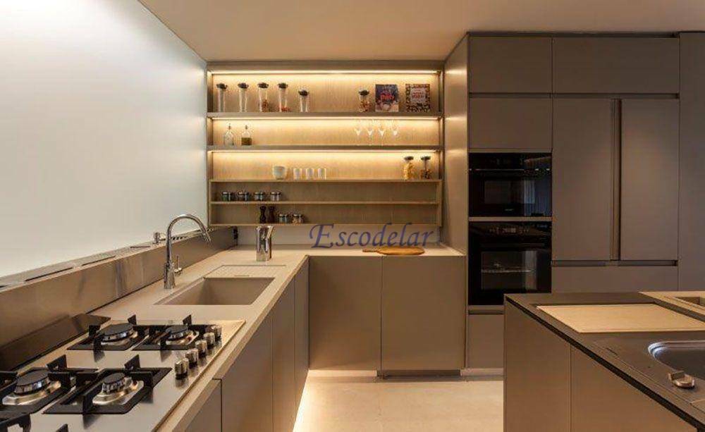 Apartamento à venda com 3 quartos, 232m² - Foto 9