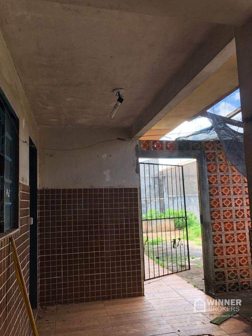 Casa à venda com 3 quartos, 139m² - Foto 2