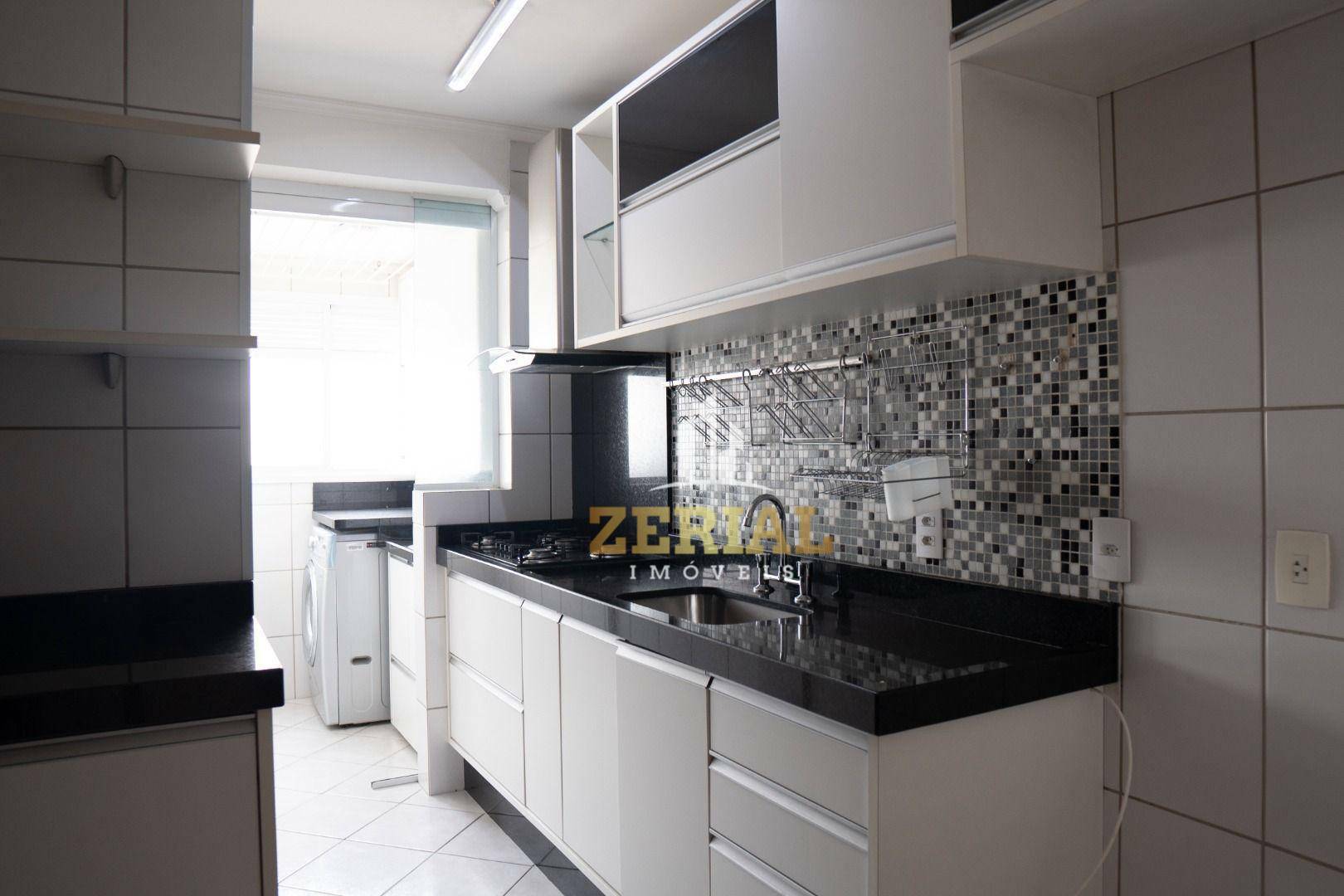 Apartamento à venda com 2 quartos, 67m² - Foto 4