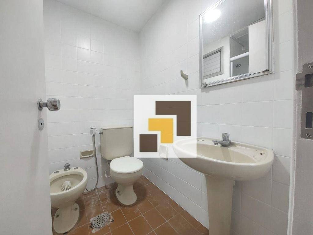 Apartamento para alugar com 3 quartos, 80m² - Foto 19