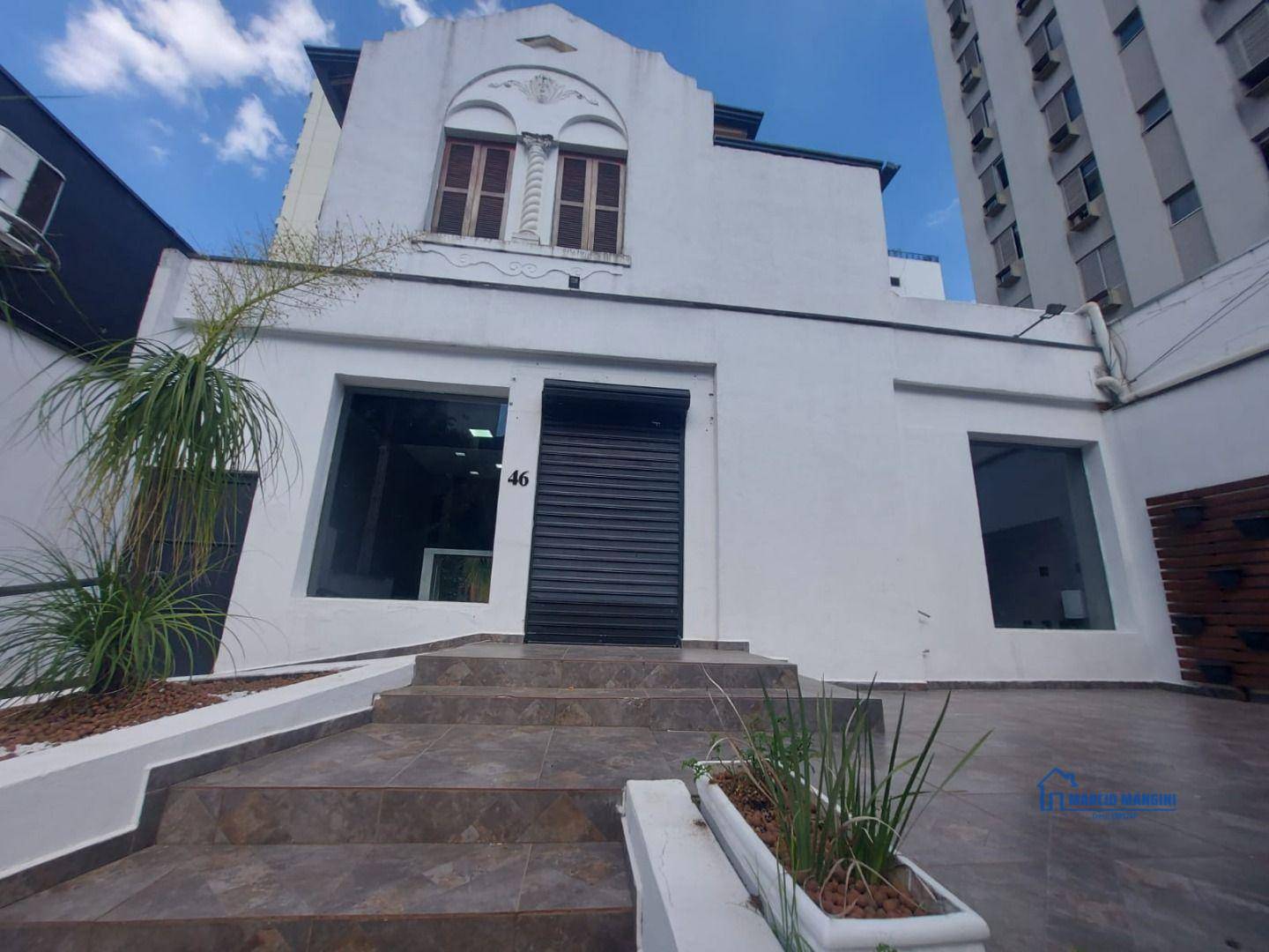 Casa para alugar com 12 quartos, 350m² - Foto 1