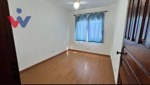 Casa à venda com 4 quartos, 300m² - Foto 4