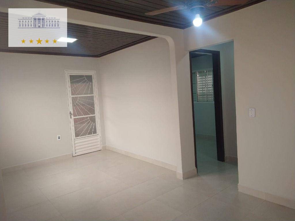 Casa à venda com 2 quartos, 119m² - Foto 10