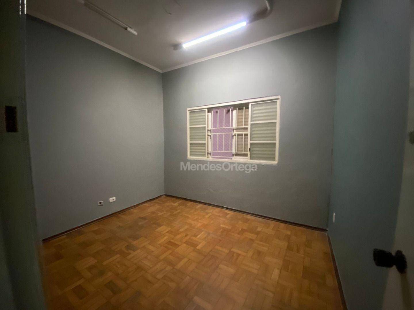 Casa à venda com 4 quartos, 211m² - Foto 8