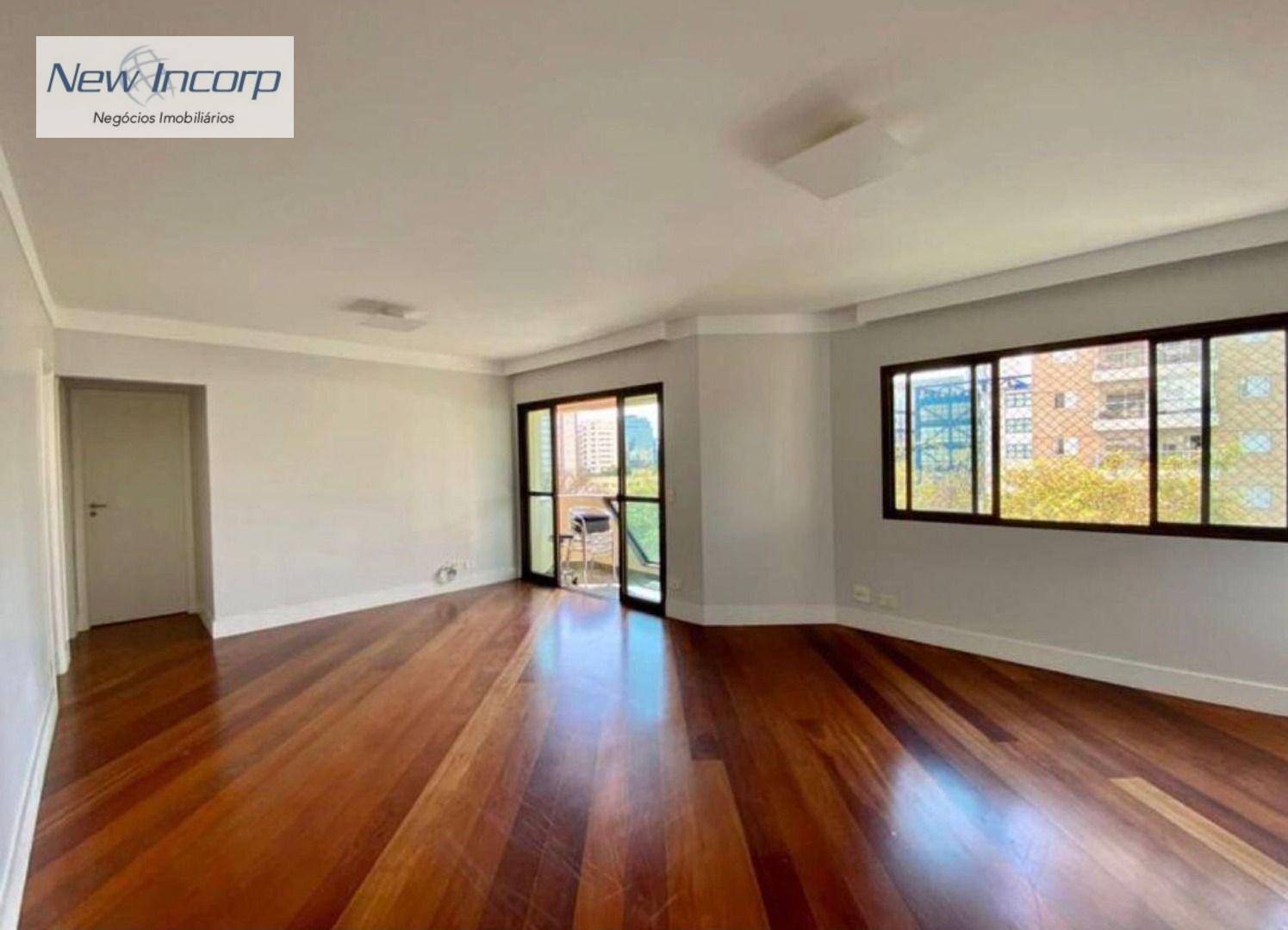 Apartamento à venda com 3 quartos, 117m² - Foto 1