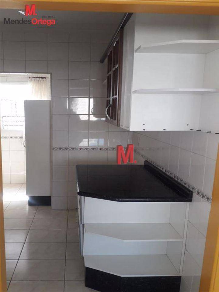 Apartamento à venda com 2 quartos, 80m² - Foto 33